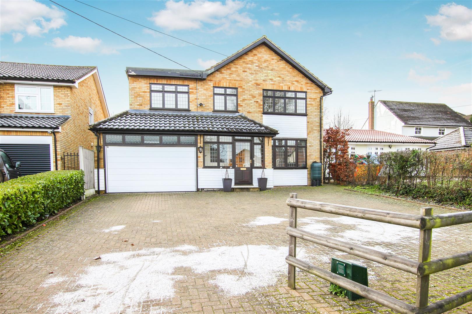 Brook Lane, Doddinghurst, Brentwood Keith Ashton